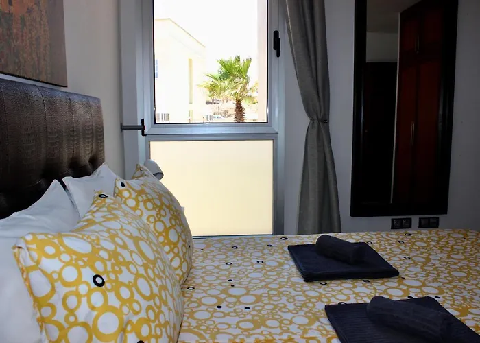 2Bdr Ocean View Apartment